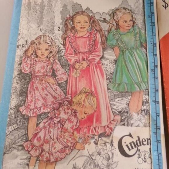 SIMPLICITY Vintage CINDERELLA Collection Patterns 1981 Lil Girls Frilly Dresses - Picture 3 of 7